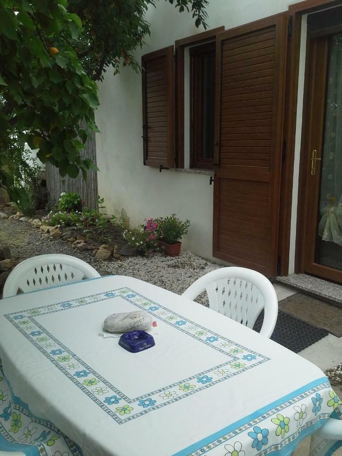 Lovely House Apartment Nebida Exterior photo